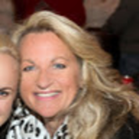 Meet your Posher, Kelly - Picture 1 of 1